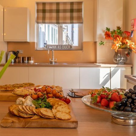 Lakes Boutique Hostel Apartment ウィンダミア エクステリア 写真